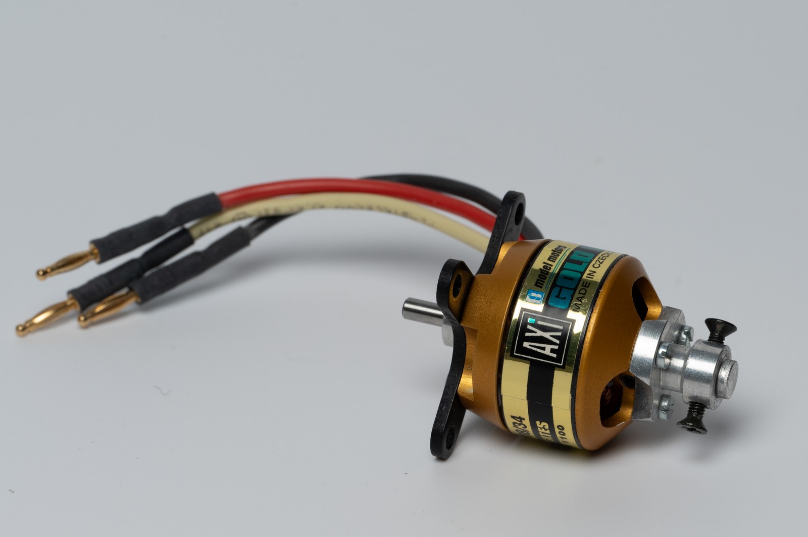 AXi 2208-34 "Gold Line" Brushless Motor AXi 2208-34 "Gold Line" Brushless Motor